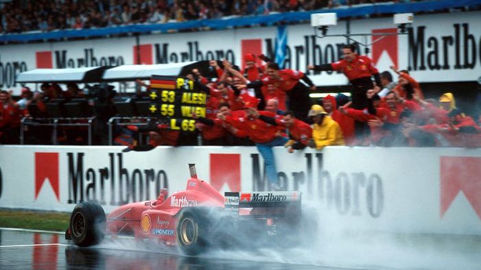 Νίκη του Schumacher σε βρεγμένο στην Βαρκελώνη το 1996